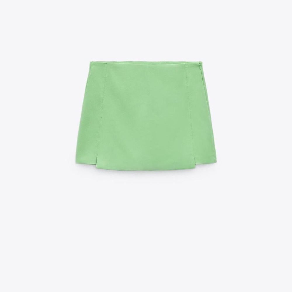 Zara Green Women's Skort
